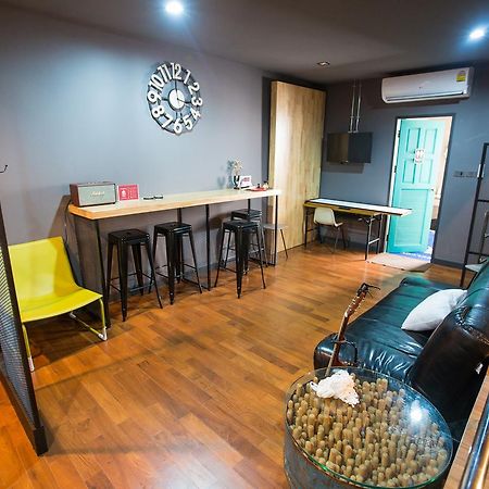 เซน รูมส์ นิมมาน 13 Hotel เชียงใหม่ ภายนอก รูปภาพ